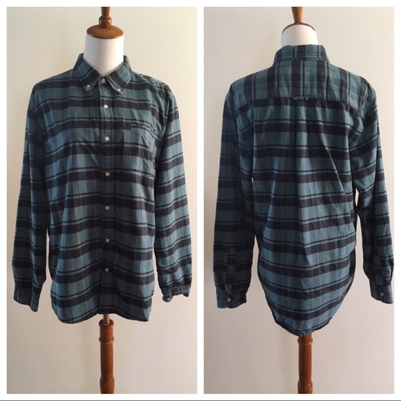 Hurley Other - Hurley Men’s Blue Plaid Button-Down Shirt